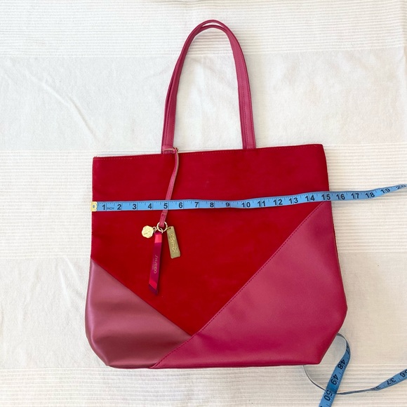 SHISEIDO Ginza Tokyo Large Red and Pink Tote Bag - Picture 5 of 11